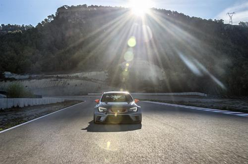 Seat introduceert nieuw autosporthoofdstuk in 2014